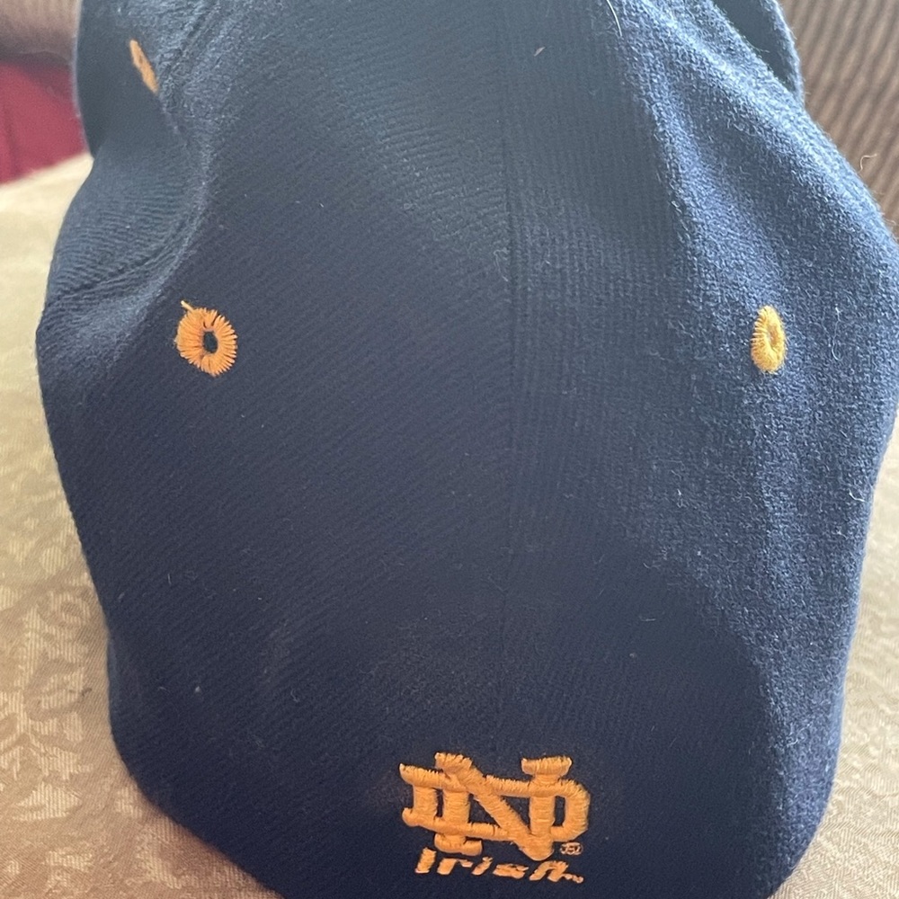 Notre Dame Hat - Picture 3 of 5